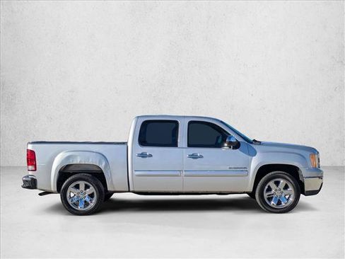 Used 2013 GMC Sierra 1500 SLE image 4