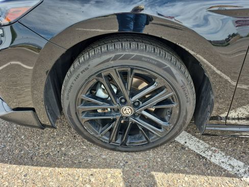 Certified 2025 Toyota Camry SE FWD image 25