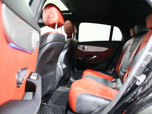 Used 2019 Mercedes-Benz GLC 300 4MATIC Coupe image 29