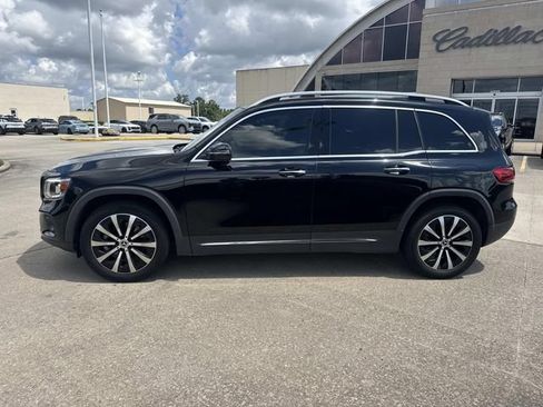 Used 2022 Mercedes-Benz GLB 250 4MATIC image 8