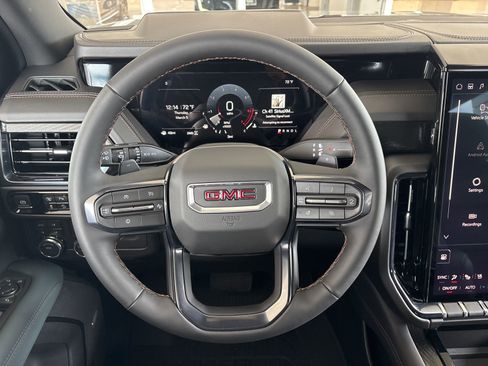 New 2026 GMC Yukon AT4 w/ LPO, Floor Liner Package image 31