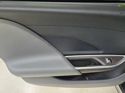 Used 2024 Lucid Air Touring AWD/4WD image 33