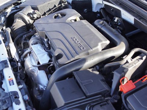 Used 2024 Chevrolet Malibu LT image 49