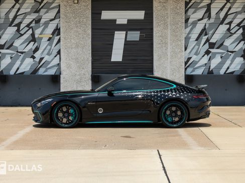 Used 2025 Mercedes-Benz AMG GT 63 image 7