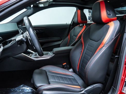 Used 2025 BMW 230i Coupe w/ M Sport Package image 5