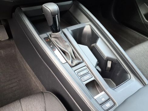 Certified 2023 Honda Accord EX image 22