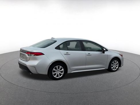 Used 2025 Toyota Corolla LE image 15