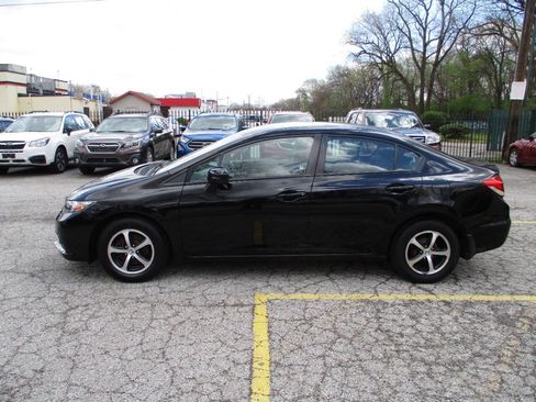 Used 2015 Honda Civic SE image 9