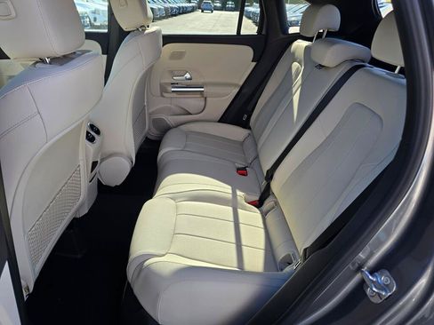 New 2026 Mercedes-Benz GLA 250 4MATIC image 18