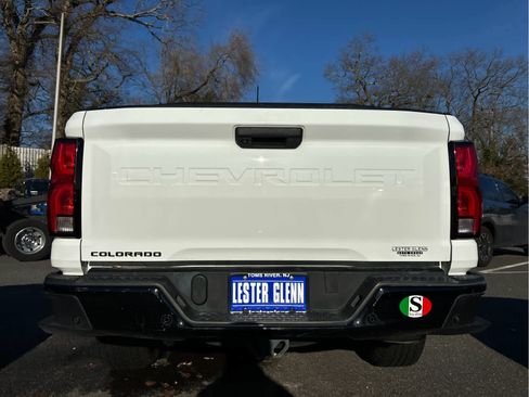 Certified 2024 Chevrolet Colorado Z71 w/ Safety Package image 32