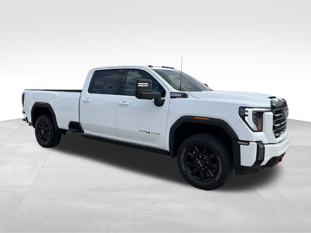 Used 2024 GMC Sierra 3500 AT4 w/ AT4 Premium Plus Package AWD/4WD image 5