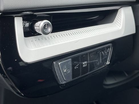 New 2026 Cadillac Optiq Sport 2 image 27