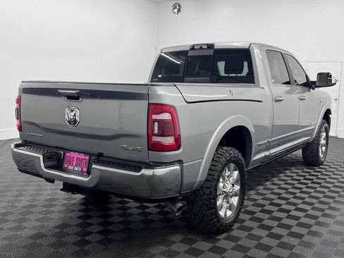 Used 2022 RAM 3500 Limited AWD/4WD image 9
