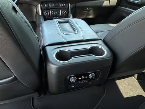 Used 2024 Chevrolet Tahoe LT AWD/4WD image 20