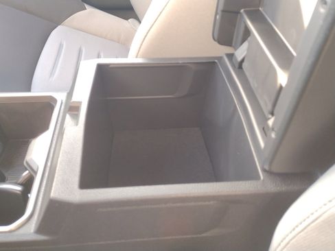 Used 2025 Toyota Tacoma TRD Off-Road image 20