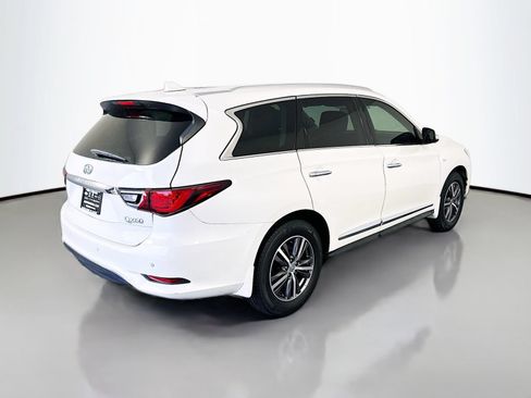Used 2019 INFINITI QX60 Luxe w/ Essential Package FWD image 7