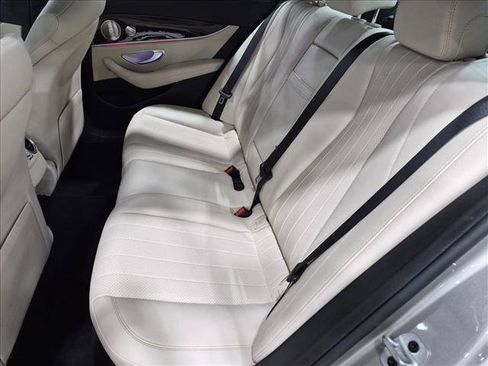 Used 2022 Mercedes-Benz E 350 Sedan w/ Warmth & Comfort Package image 20