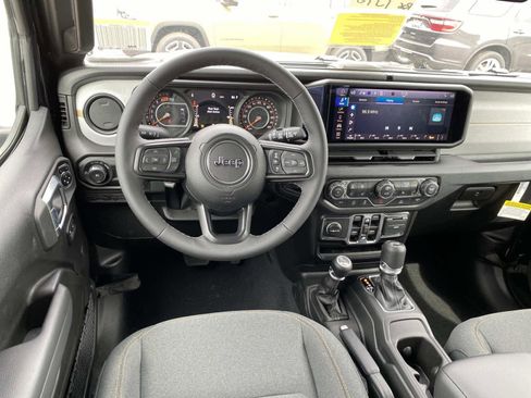New 2026 Jeep Wrangler Unlimited Sport AWD/4WD image 9