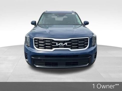 Certified 2025 Kia Telluride S AWD/4WD image 3