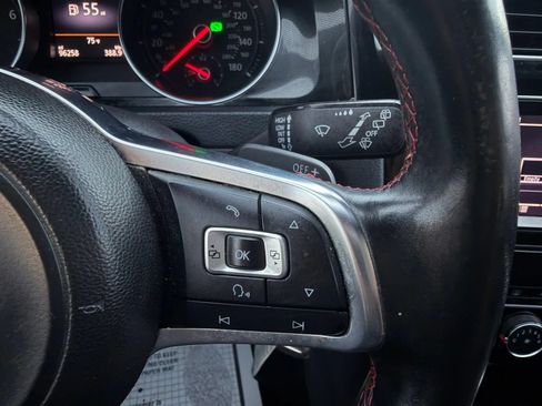Used 2015 Volkswagen GTI S FWD image 34