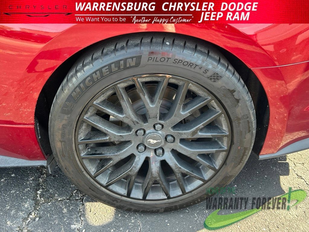 Used 2019 Ford Mustang GT Premium w/ GT Performance Package RWD image 10