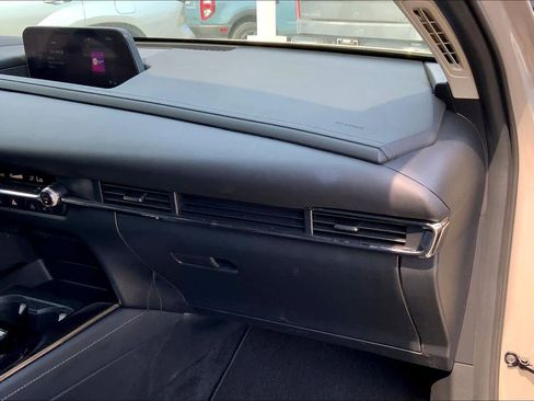 Used 2023 MAZDA CX-30 AWD 2.5 S w/ Preferred Package image 18