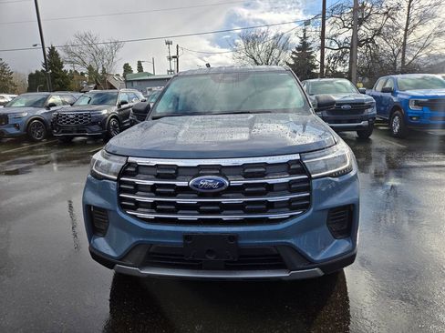New 2026 Ford Explorer Active image 2