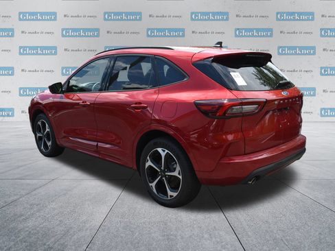 Used 2023 Ford Escape ST-Line Elite AWD/4WD image 8
