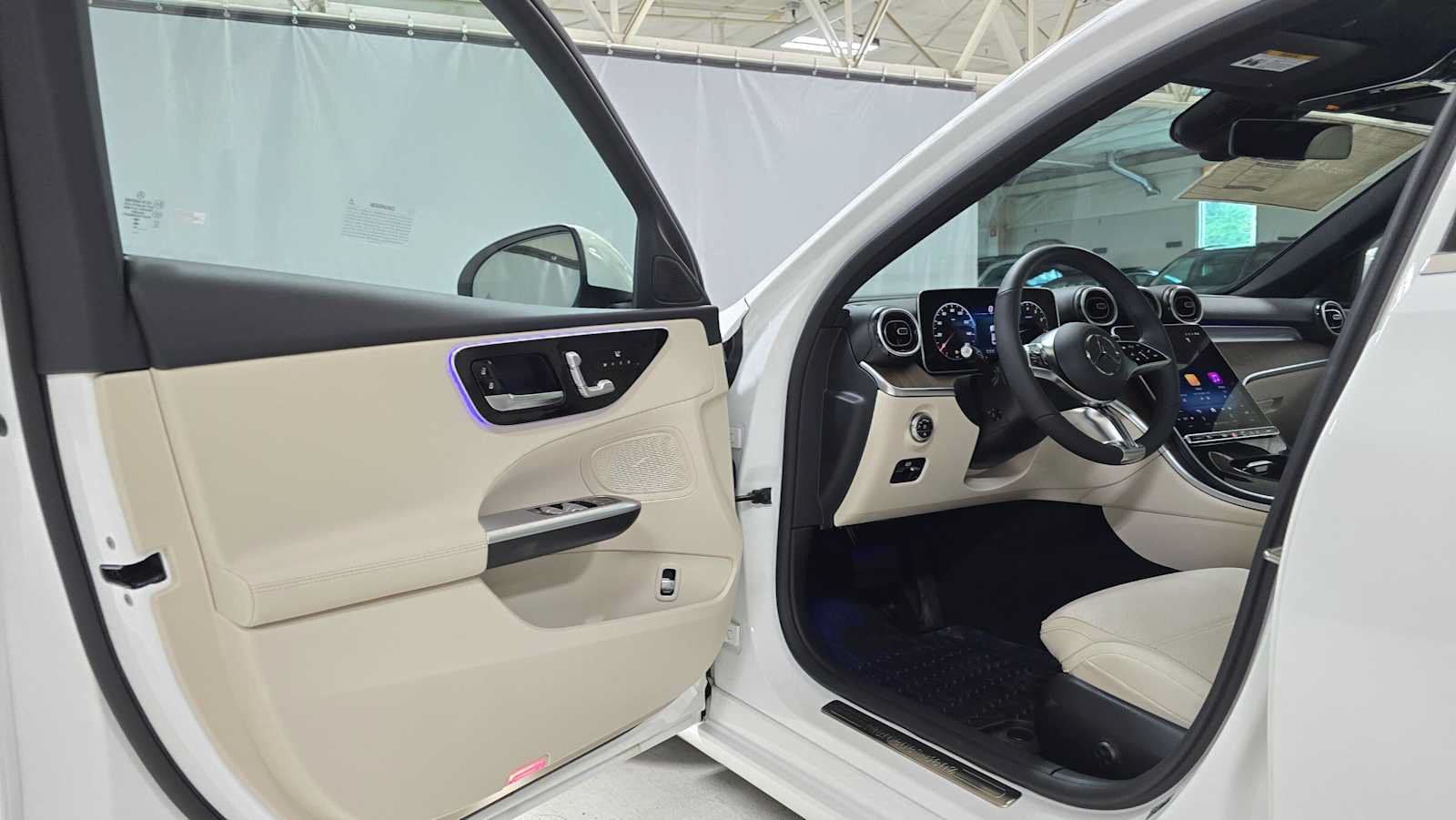 Used 2026 Mercedes-Benz C 300 4MATIC Sedan image 19