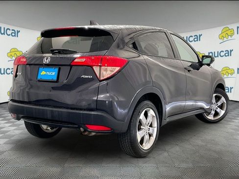 Used 2017 Honda HR-V EX image 6