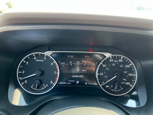 Used 2021 Nissan Rogue SL w/ Premium Package FWD image 13