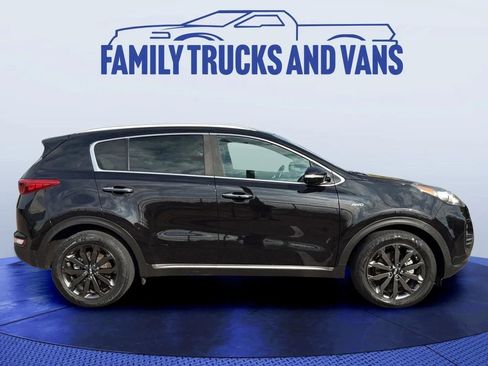 Used 2018 Kia Sportage EX w/ EX Sport Appearance Package image 6