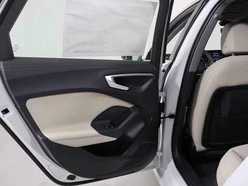 New 2025 Audi A5 2.0T Premium image 23