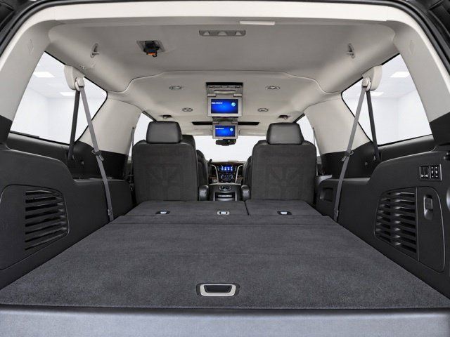 Used 2016 Cadillac Escalade ESV Luxury AWD/4WD image 16