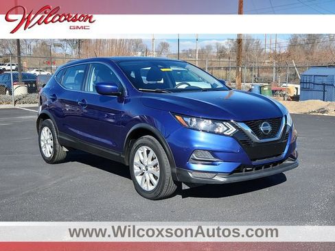 Used 2021 Nissan Rogue Sport S image 1