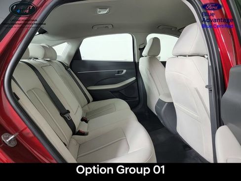 Used 2025 Hyundai Sonata SEL FWD image 17