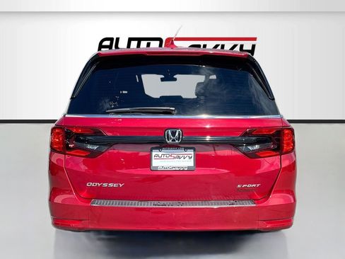 Used 2024 Honda Odyssey Sport image 6