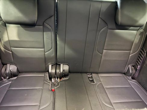 Used 2017 Chevrolet Tahoe LT AWD/4WD image 11