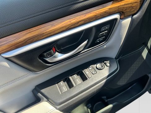 Used 2018 Honda CR-V EX-L image 11