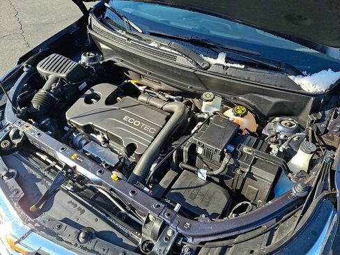 Used 2018 Chevrolet Equinox LT image 26