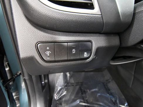 Certified 2024 Kia Seltos EX AWD/4WD image 20