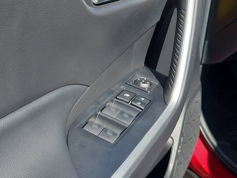 Used 2023 Toyota RAV4 XLE w/ Convenience Package image 19