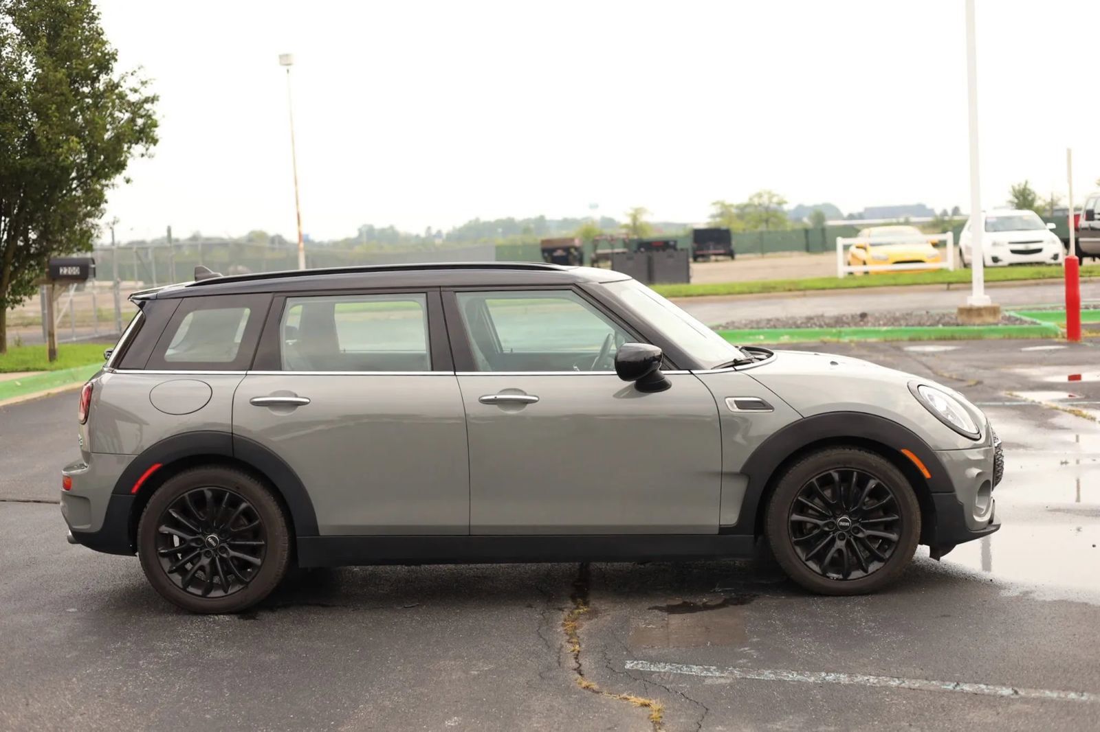 Used 2020 MINI Cooper Clubman S w/ Premium Package AWD/4WD image 4