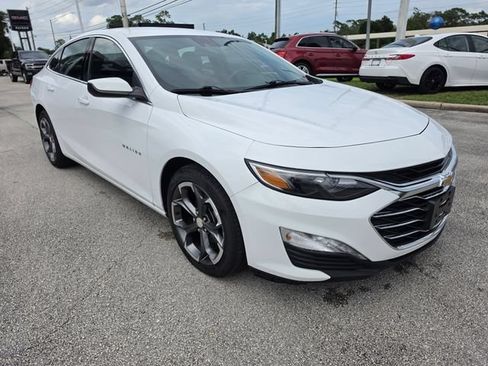 Used 2023 Chevrolet Malibu LT FWD image 7