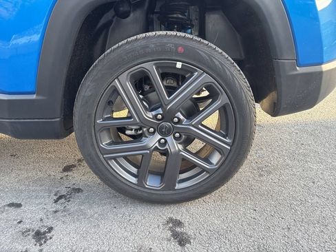 New 2026 Jeep Compass Limited AWD/4WD image 9