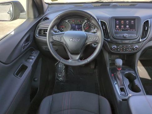 Used 2022 Chevrolet Equinox RS image 16