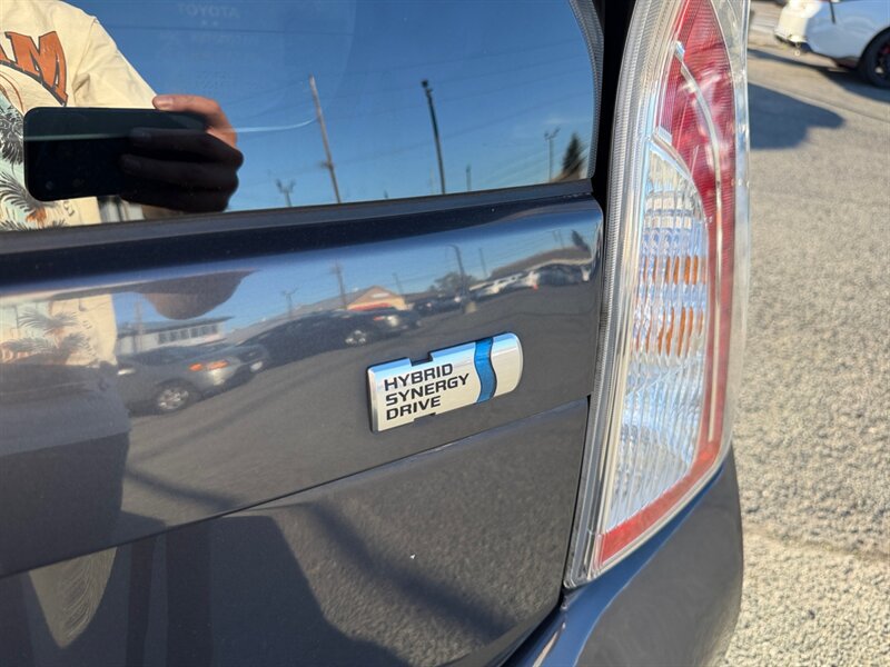Used 2015 Toyota Prius Two FWD image 19