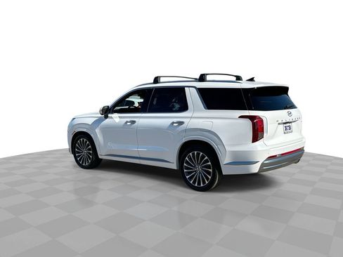 Used 2024 Hyundai Palisade Calligraphy image 6