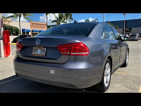 Used 2014 Volkswagen Passat 1.8T Wolfsburg Edition FWD image 5