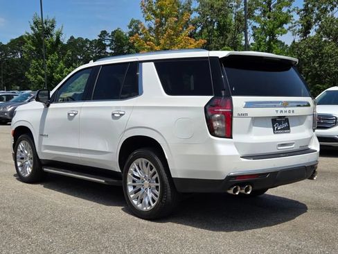 Used 2024 Chevrolet Tahoe Premier RWD image 3